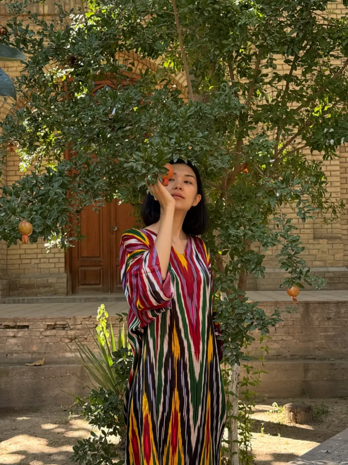Rayxona shot with slay